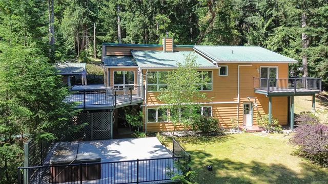 2 of 52 - 149 Pilkey Point Rd, Thetis Island, BC