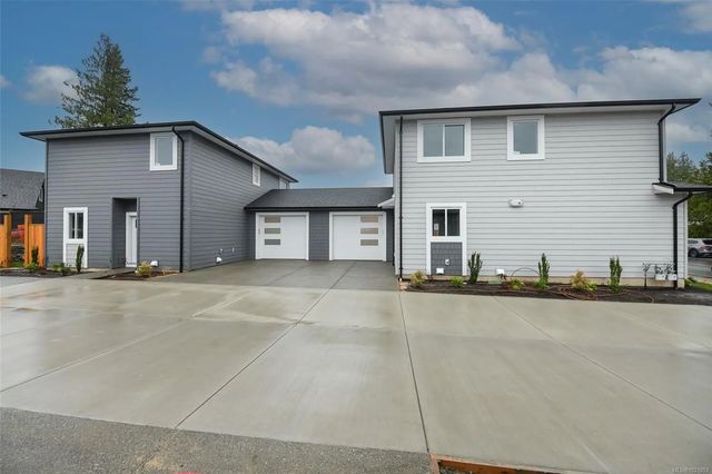 5 of 8 - 2317 Mcdonald Rd A, Comox, BC