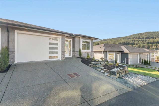 626 Farrell Rd 37, Ladysmith