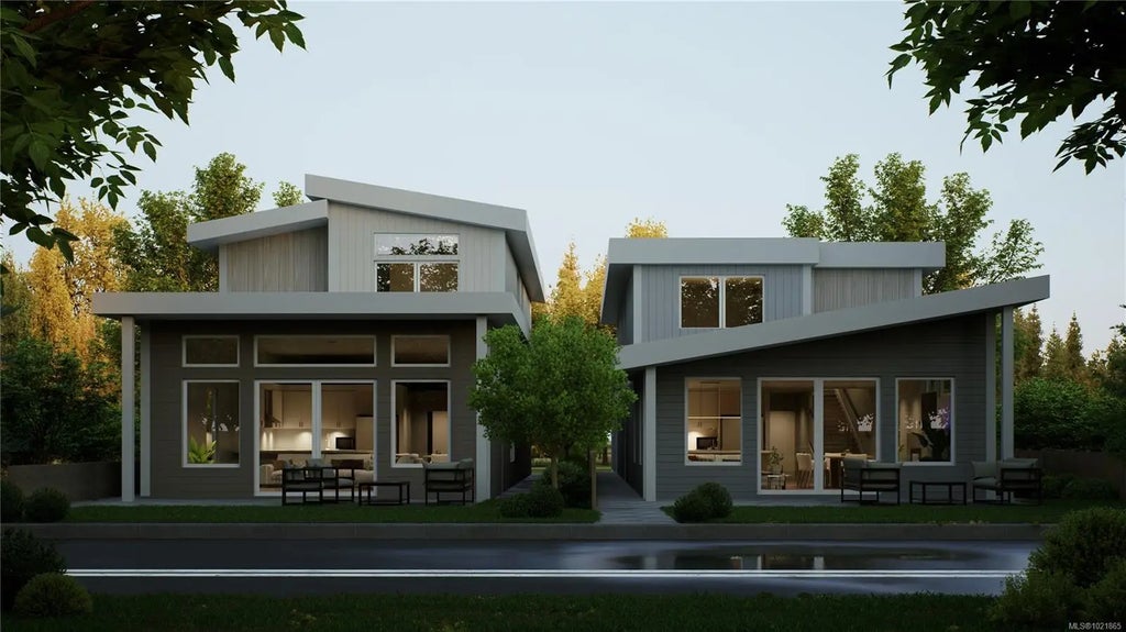 9635 Third St, Sidney