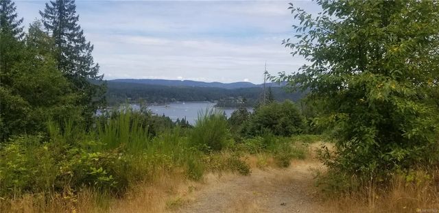 4 of 31 - 120 Bishops Walk Rd, Salt Spring, BC