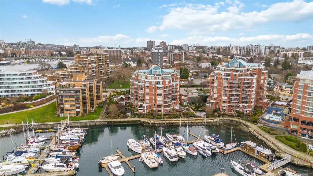 636 Montreal St 500, Victoria