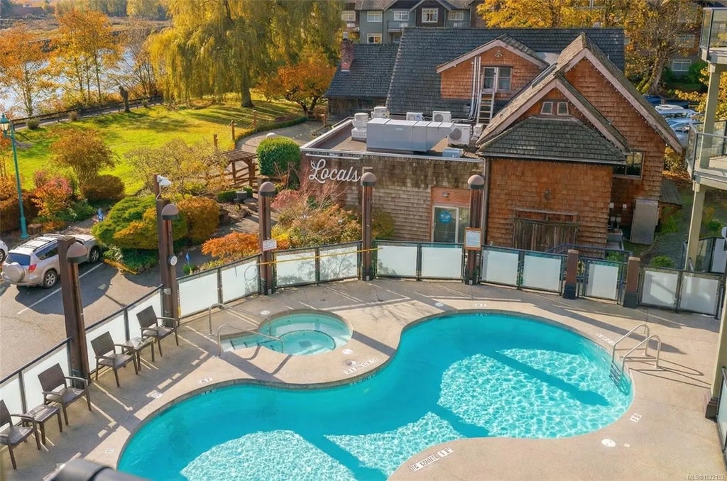 1730 Riverside Lane 310d, Courtenay