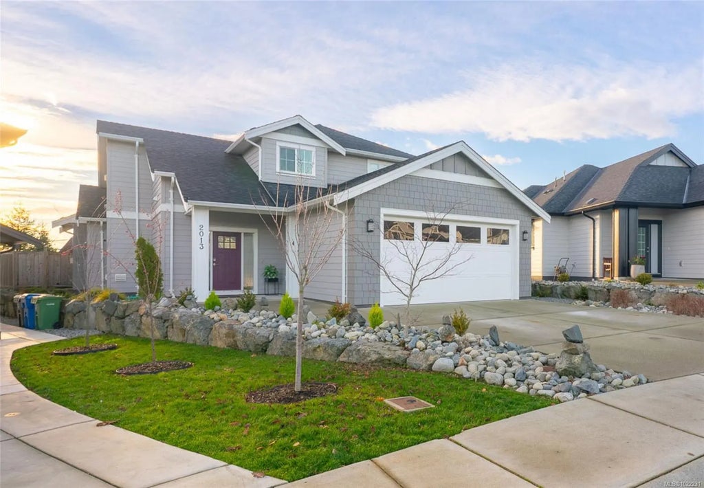 2013 Mountain Vista Dr, Nanaimo