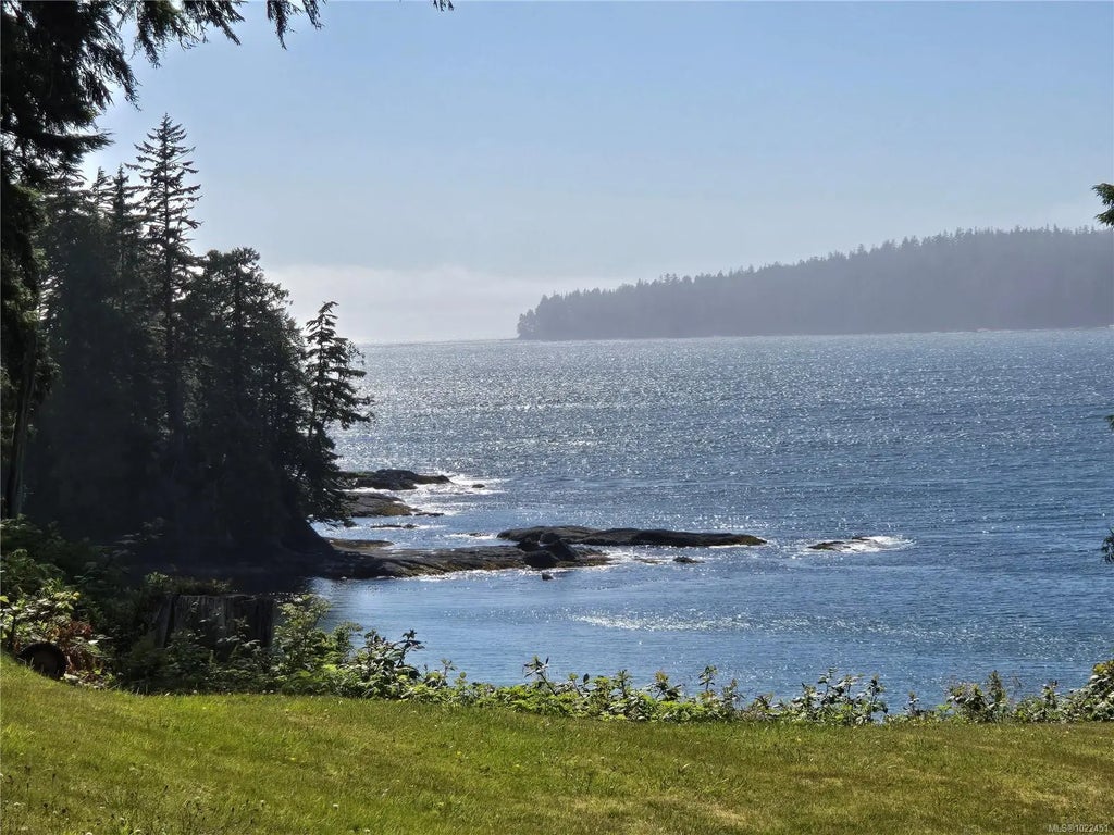 6340 Cerantes Rd 15, Port Renfrew