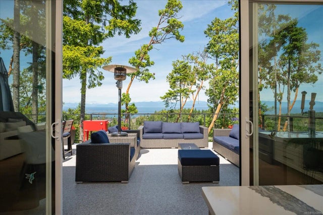 7336 High Ridge Cres, Lantzville