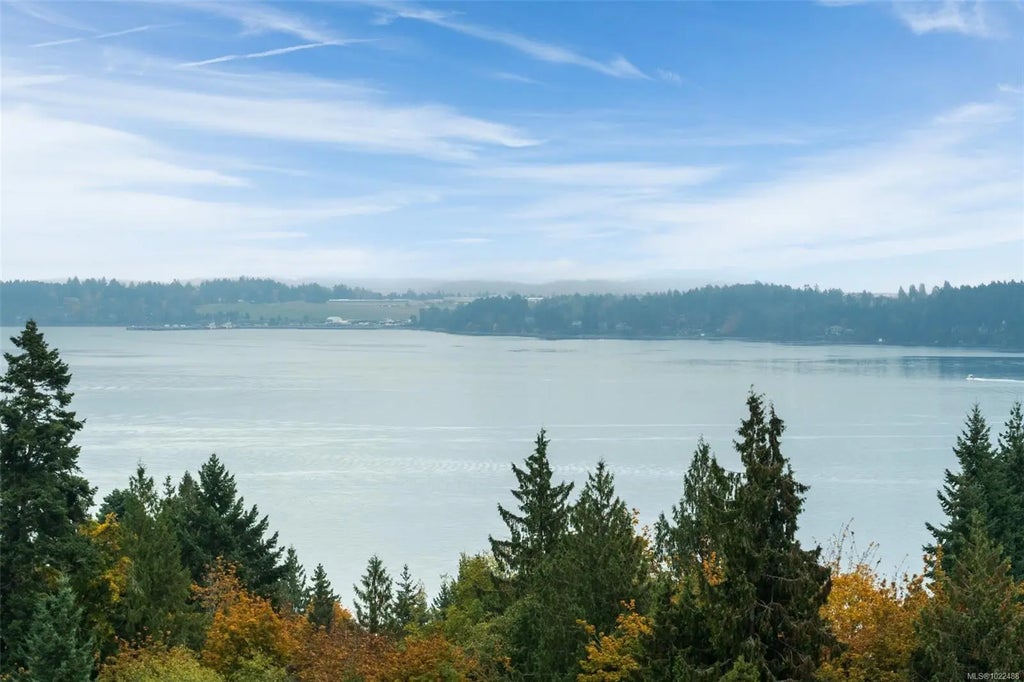 667 Noowick Rd, Mill Bay