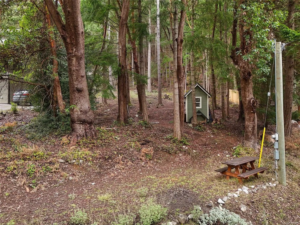 Lot 15 Wood Dale Dr, Mayne Island