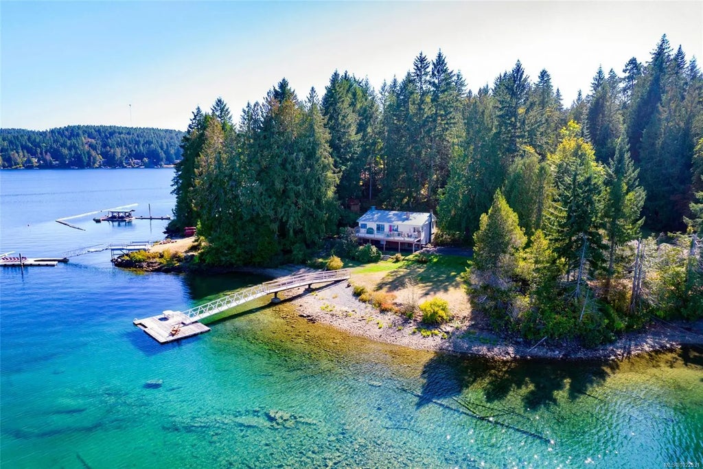 10011 Blower Rd, Port Alberni