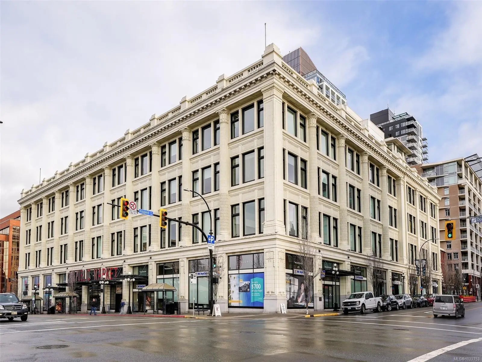 Victoria Real Estate - MLS # 1022753, Residential real estate for Sale in The Hudson, MLS Listings # 1022753