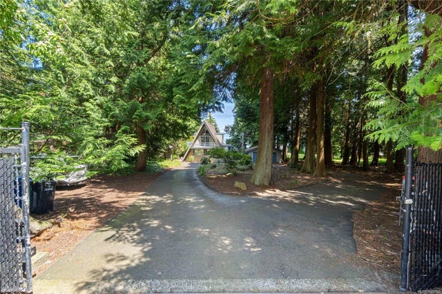 2 of 43 - 5948 Waldbank Rd, Nanaimo, BC