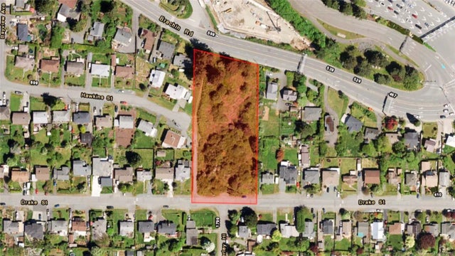 3 of 8 - 565 Brechin Rd, Nanaimo, BC