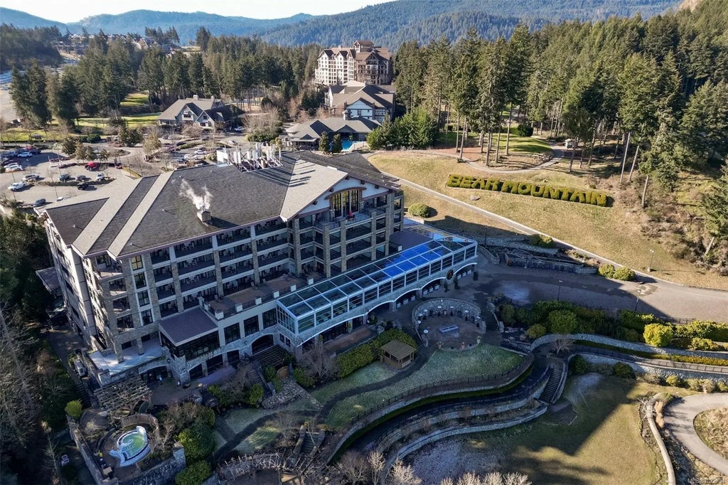 1999 Country Club Way 335/337 C, Langford