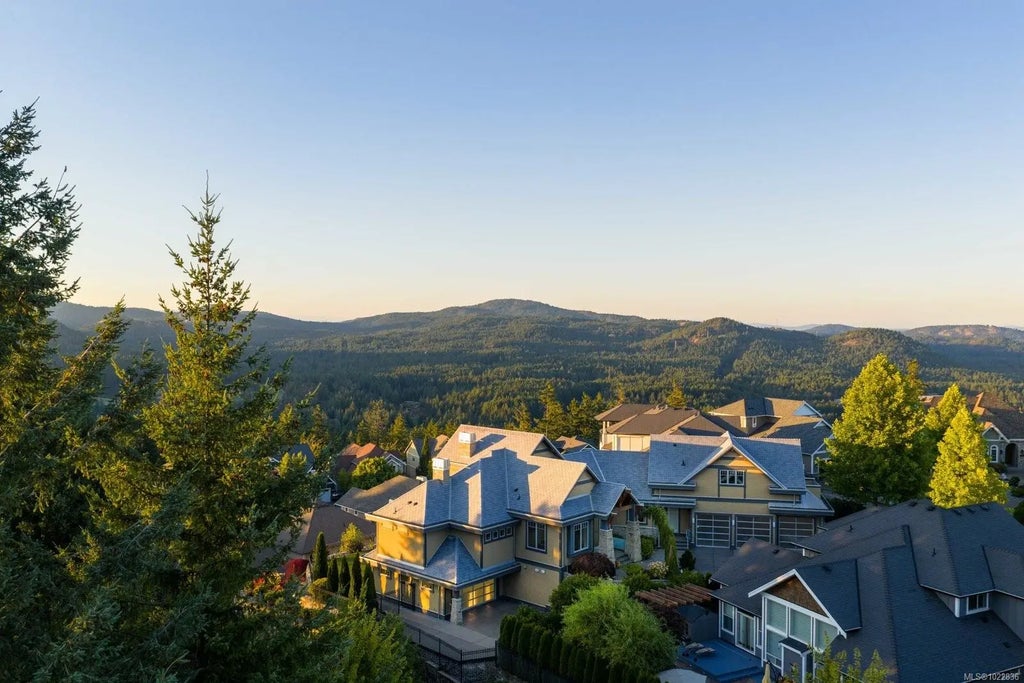 1098 Bearspaw Plat, Langford