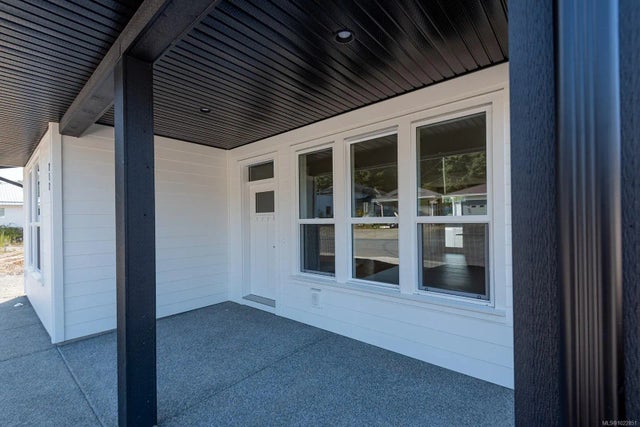 2 of 21 - 212 Oak Lane, Lake Cowichan, BC