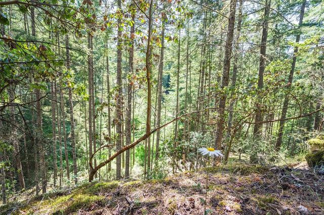 5 of 19 - 3705 Keel Cres, Pender Island, BC