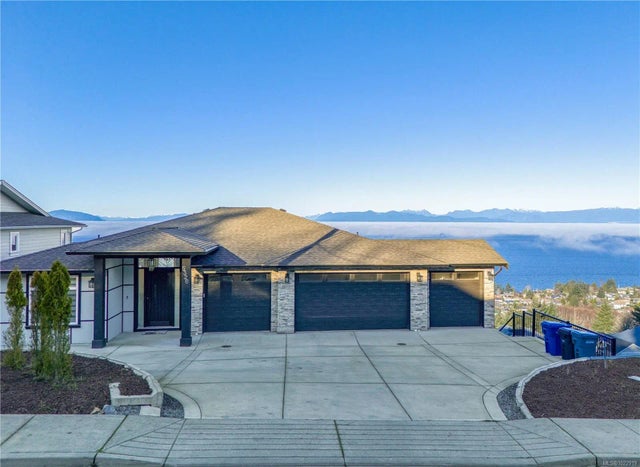 5326 Dewar Rd, Nanaimo