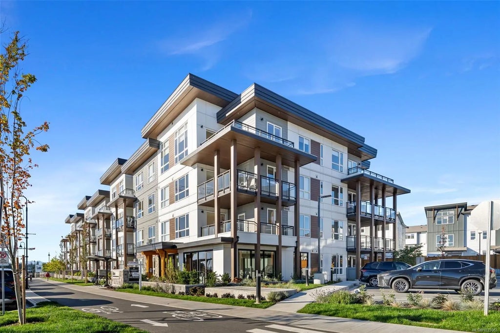 3564b Ryder Hesjedal Way 100, Colwood