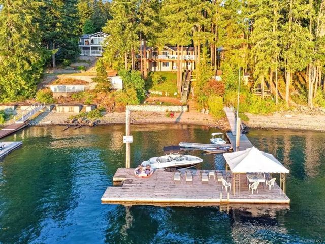 3 of 69 - 8253 Dickson Dr, Port Alberni, BC