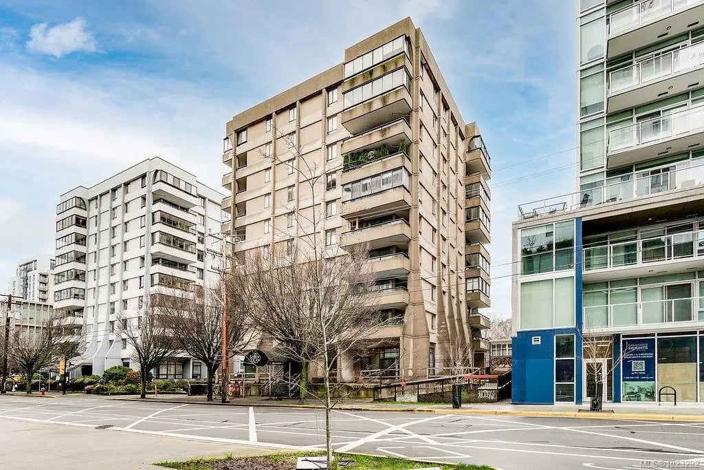 1034 Johnson St 603, Victoria
