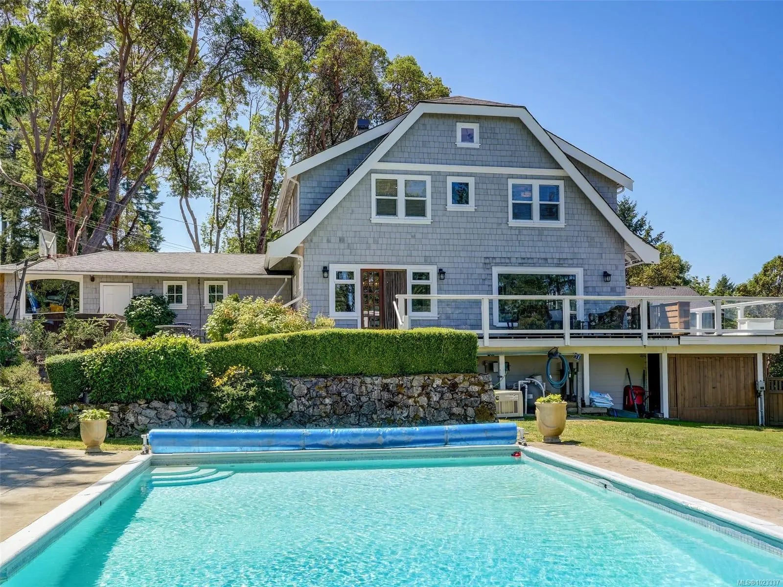 MLS #1023337 for Sale at 2564 Lavinia Rd, in the city of Shawnigan Lake, V0R 2W2