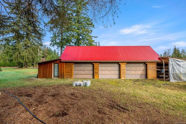 3 of 77 - 2156 Coleman Rd, Courtenay, BC