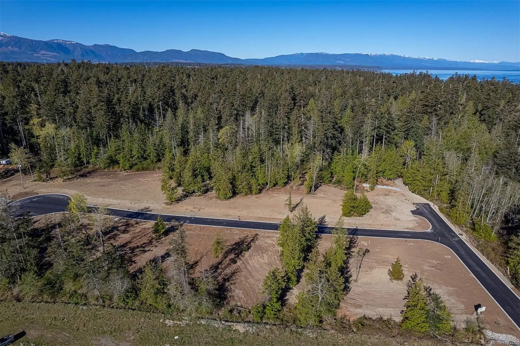 438 (lot5) Camassia Close, Qualicum Beach