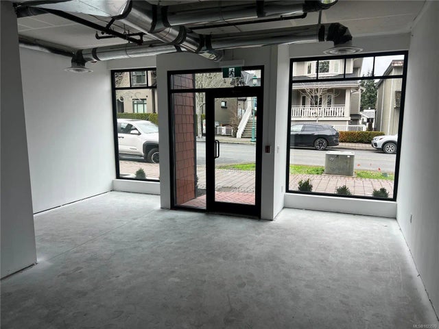 3 of 8 - 230 Second Ave W 2, Qualicum Beach, BC