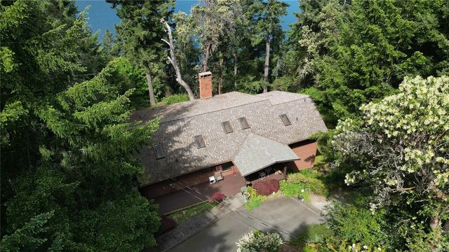 2 of 50 - 250 South Bank Dr, Salt Spring, BC