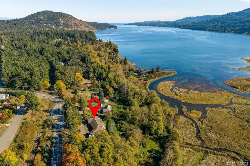 2983 Northwest Bay Rd, Nanoose Bay