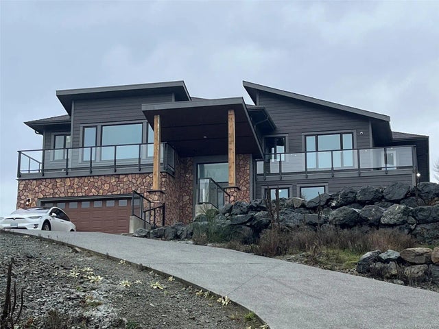 5055 Banning Crt, Nanaimo