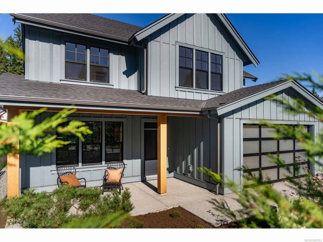 708 Fern Ridge Pl, Nanaimo