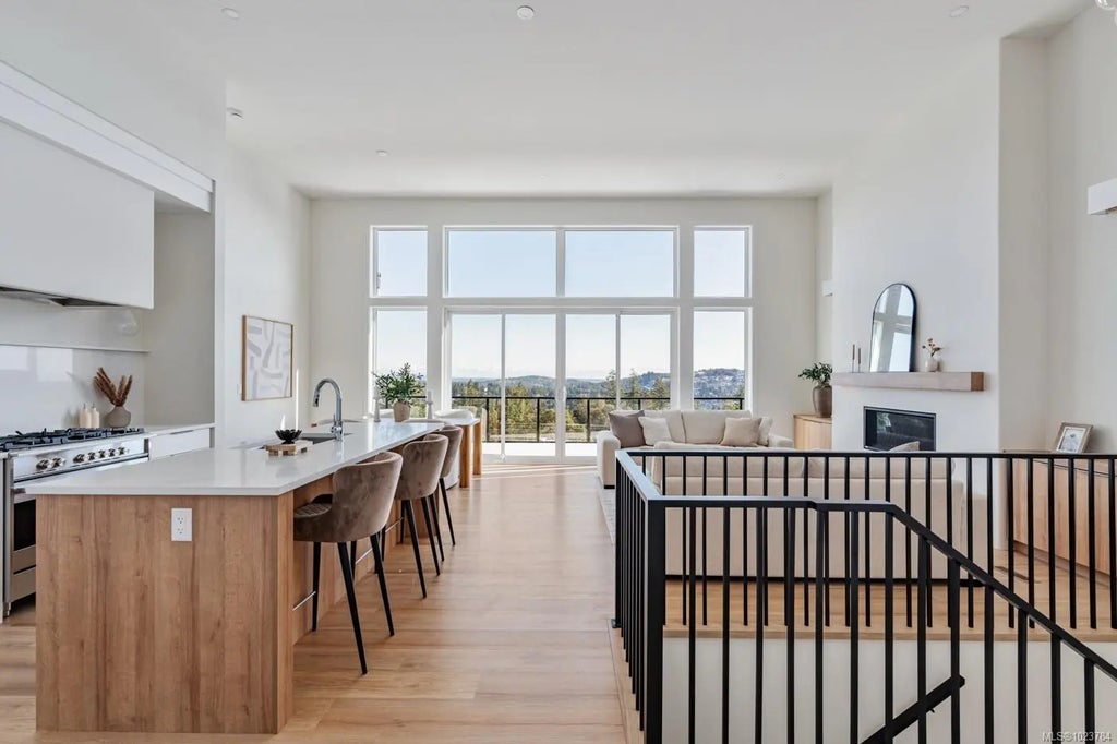 2332 Copper Rock Crt 107, Langford