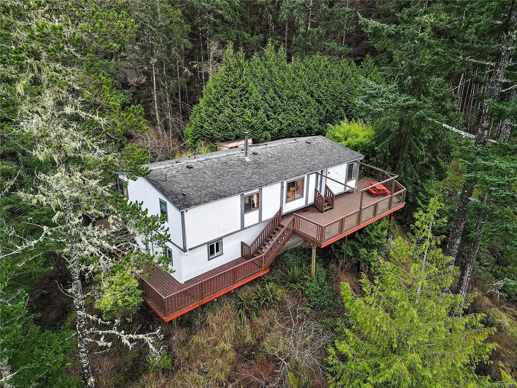 1302 Martock Rd, Sooke