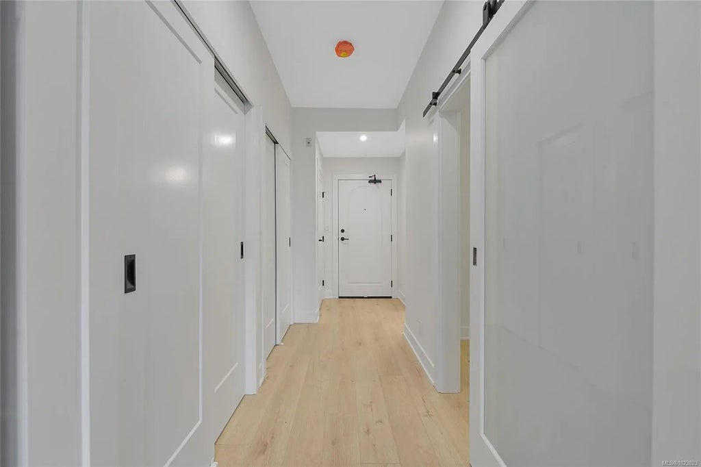 1114 Samar Cres 205, Langford