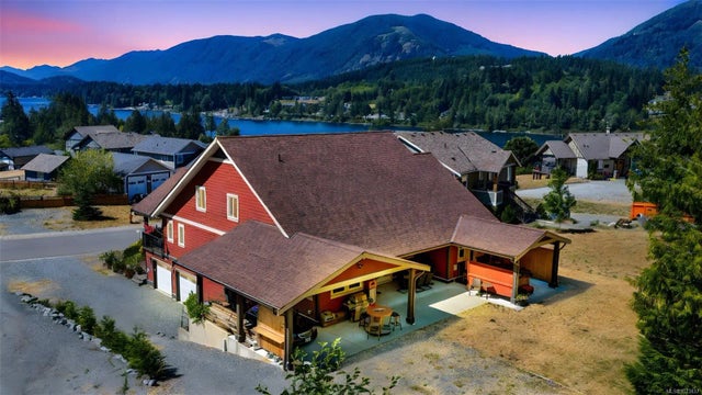 2 of 51 - 263 Tal Rd, Lake Cowichan, BC