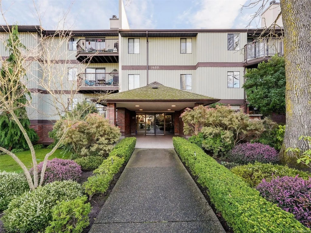 1655 Begbie St 209, Victoria