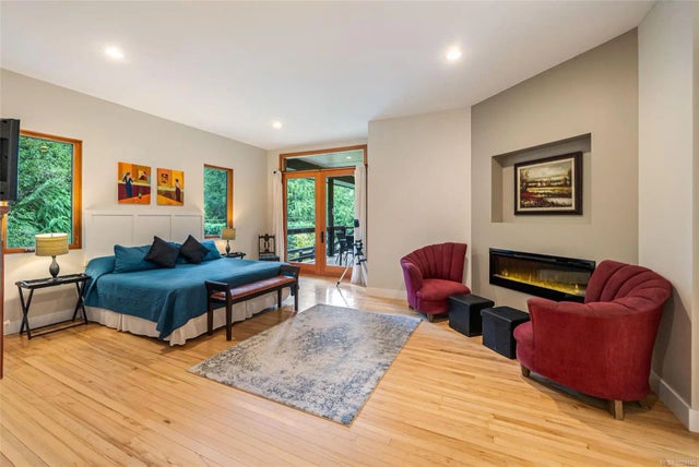 5 of 62 - 1875 Ashling Rd, Qualicum Beach, BC