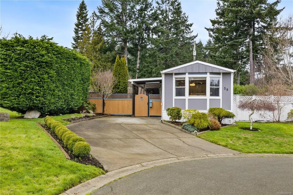 1901 Ryan Rd E 58, Comox