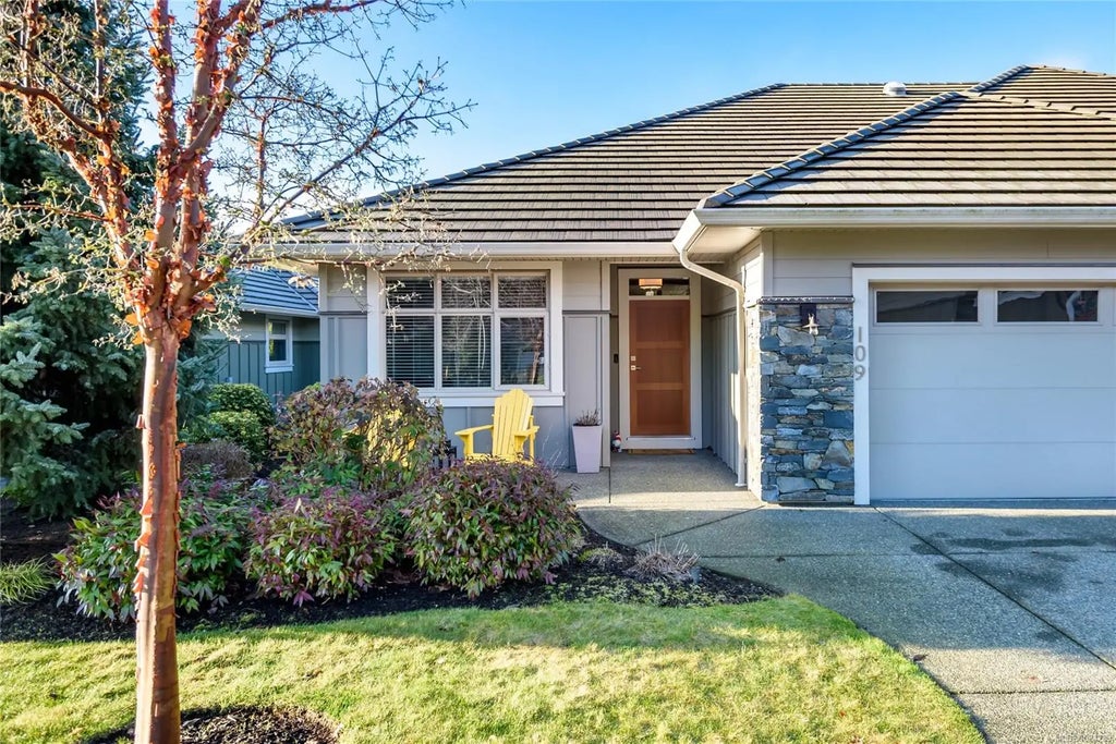 2828 Bristol Way 109, Courtenay