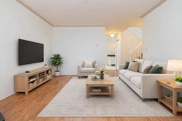 1140 Trans Canada Hwy 1, Ladysmith