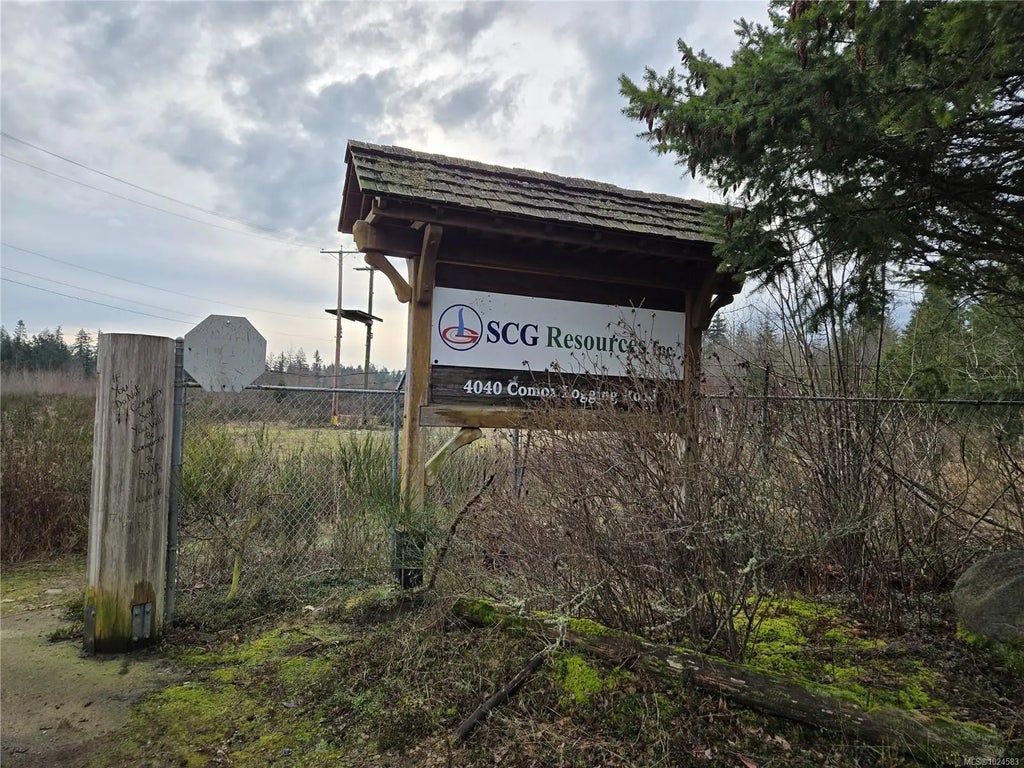 4040 Comox Logging Rd, Courtenay