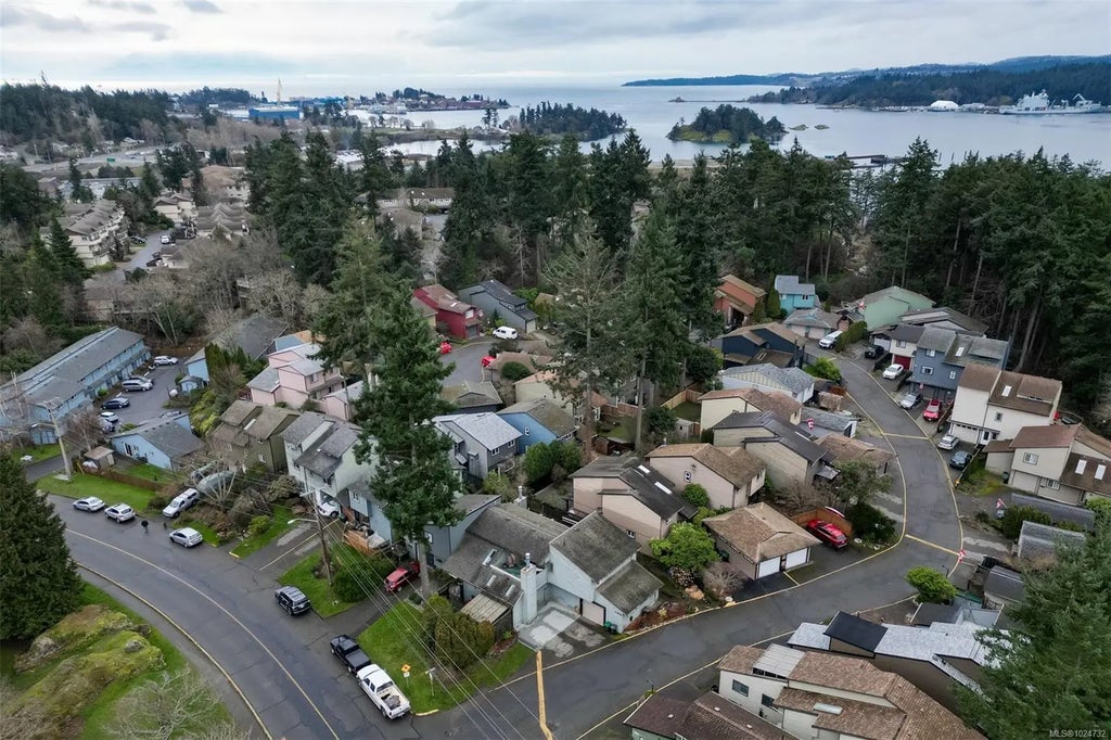 1506 Glentana Rd A, View Royal