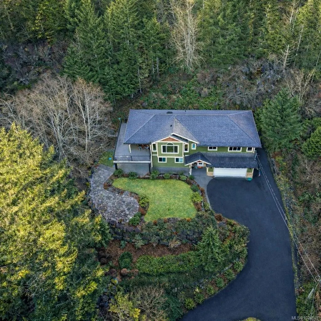 1420 Elan Pl, Sooke