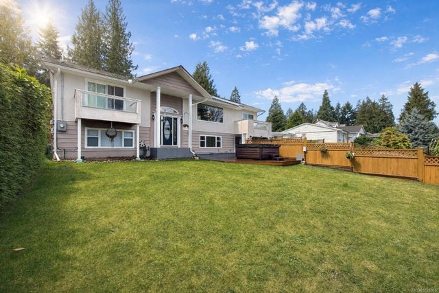 6081 Parkway Dr, Nanaimo