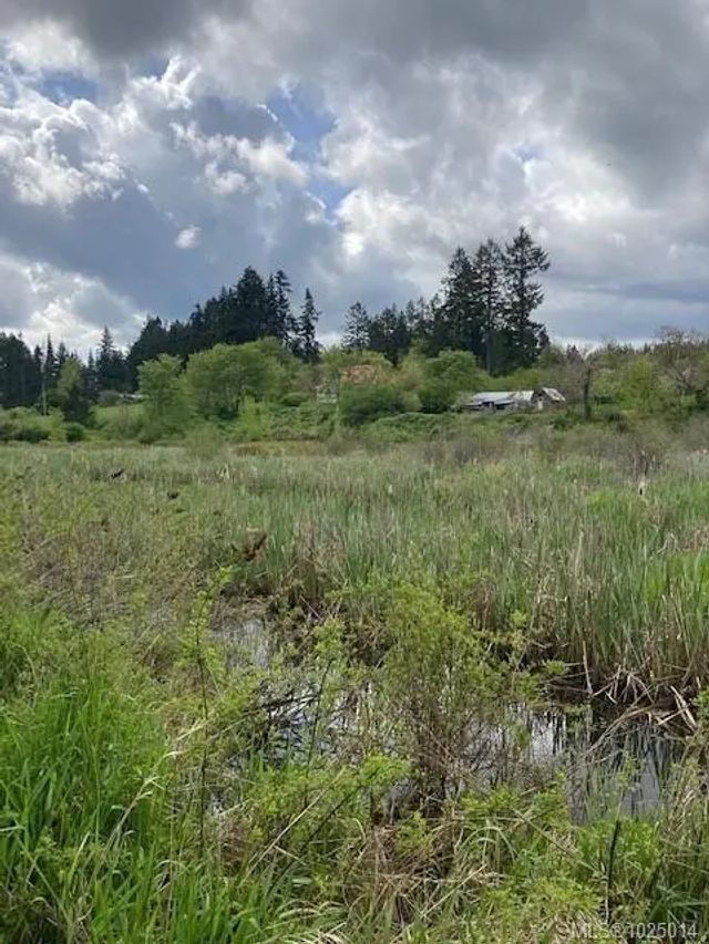 3 of 24 - Lot 5 Robinson Rd, Salt Spring, BC