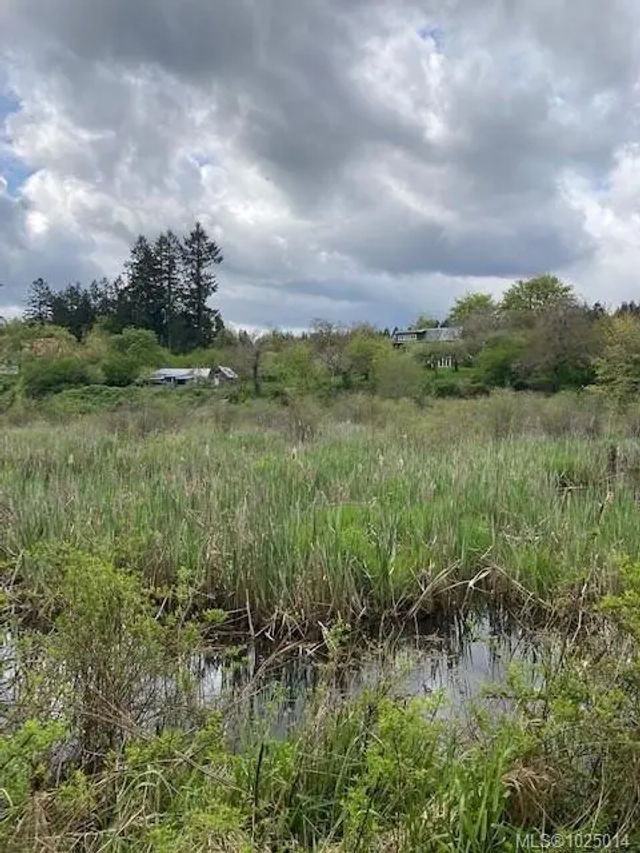 4 of 24 - Lot 5 Robinson Rd, Salt Spring, BC