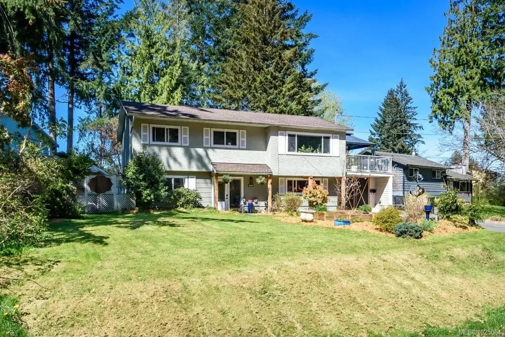 4696 Gail Cres, Courtenay