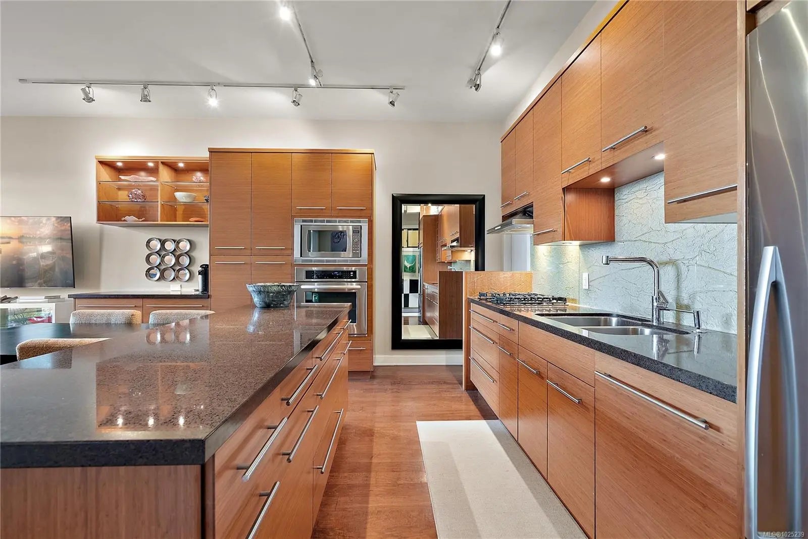 455 Sitkum Rd 107, in the city of Victoria Real Estate in BC by The Edge,