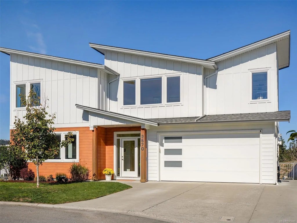 2670 Winster Rd, Langford